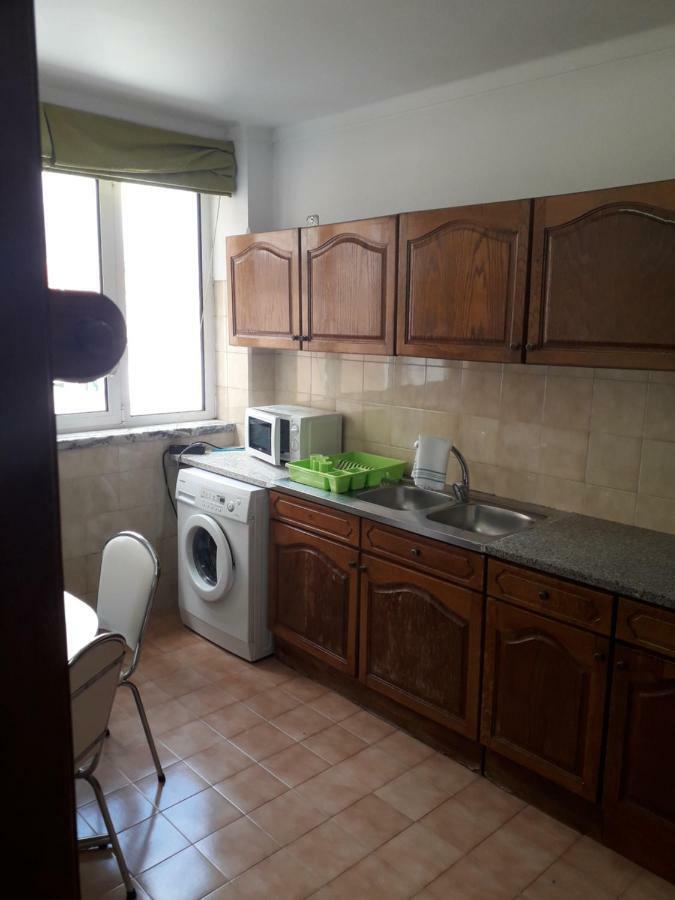 Apartamento 300 Metros Do Santuario De Fatima T4 Dış mekan fotoğraf